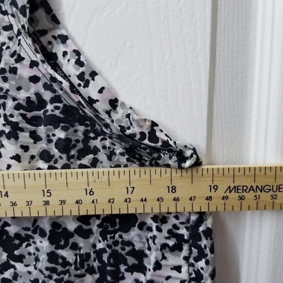 THEORY 100% Silk Leopard Pleated Scoop Neck Tank Top Size Large - Picture 10 of 10